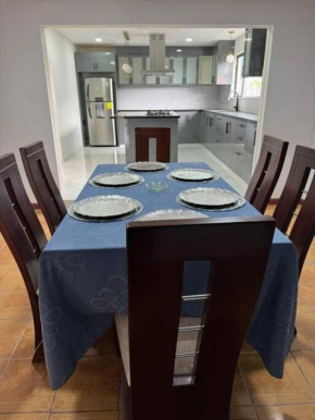 Hermosa casa Amplia y Moderna